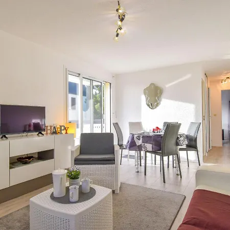 Le Coteau-3 By Interhome *